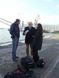Pierre Richard, Philippe Fenwick, Marine Paris Fenwick affinent le sc&eacute;nario du documentaire. &copy; Photo Yffic Dornic