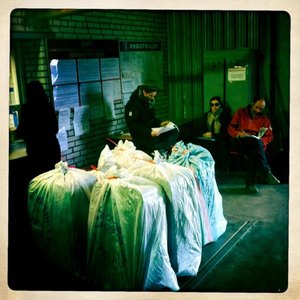 Les valises partent pour Samara, sur la Volga, de la gare de Saint-P&eacute;tersbourg &copy; photo Collectif ZOU